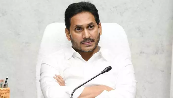 రెడ్ బుక్ పై జగన్ సంచలన వ్యాఖ్యలు