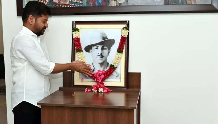 Bhagat Singh : షహీద్ భగత్ సింగ్‌కు సీఎం రేవంత్ నివాళులు