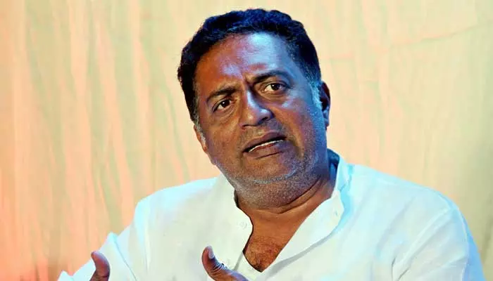 లడ్డూ వివాదంలో ప్రకాష్ రాజ్ సంచలన ట్వీట్