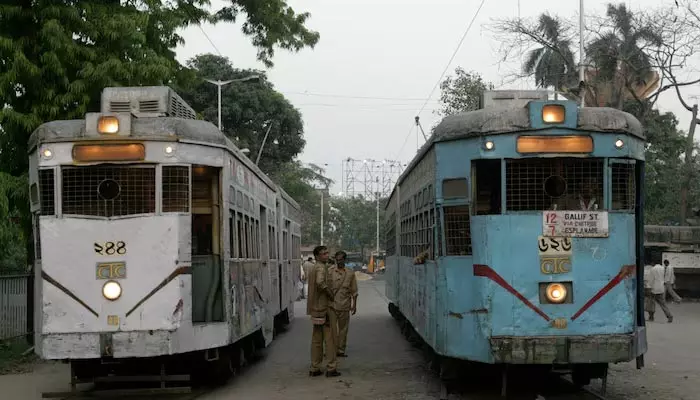 Tram: కోల్‌కతాలో ట్రామ్ సేవల నిలిపివేత.. ముగియనున్న151 ఏళ్ల ప్రయాణం !