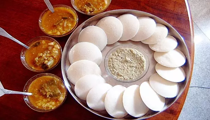 Idli: ఇడ్లీ మృదువుగా ఉండాలా..? ఈ ట్రిక్స్ ఫాలో అవ్వండి!