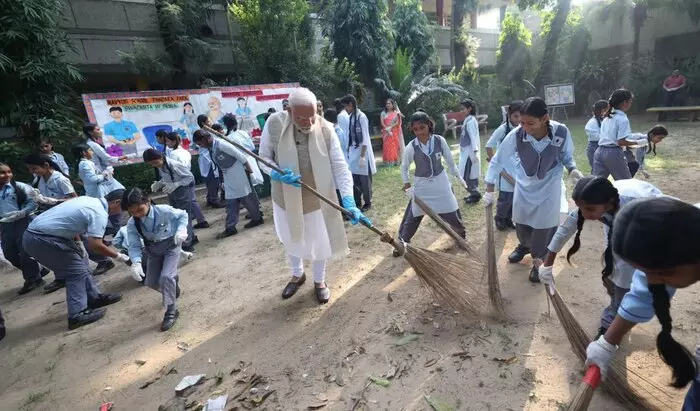 Swachh Bharat: స్వచ్ఛతా అభియాన్ కి పదేళ్లు పూర్తి.. అందరూ పాల్గొనాలన్న మోడీ