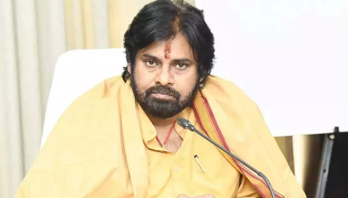 Pawan Kalyan:డిప్యూటీ సీఎం పవన్‌కు తీవ్ర జ్వరం.. అయినా వెనక్కి తగ్గేది లేదంటూ!