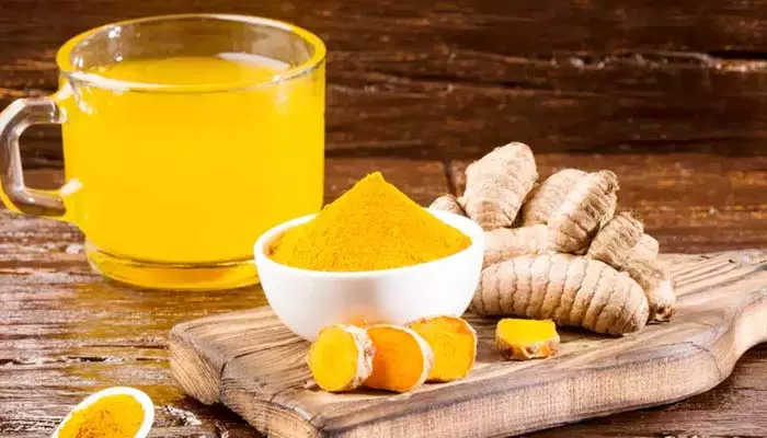 Turmeric Water: ముఖ సౌందర్యాన్ని పెంపొందించడమే కాకుండా అనేక ఆరోగ్య ప్రయోజనాలు..!