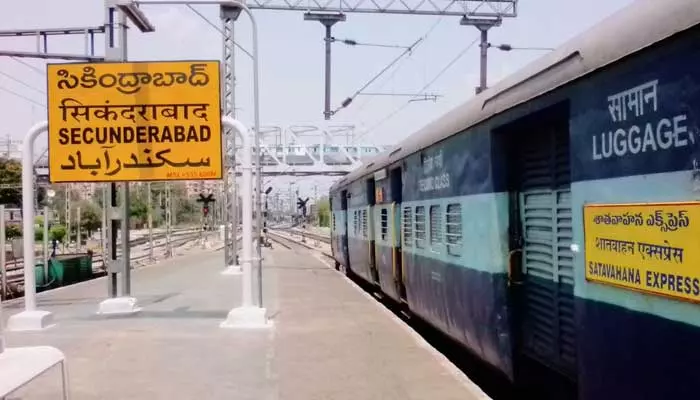 Railways: ఆదాయంలో సికింద్రాబాద్ రైల్వే స్టేషన్ నాలుగో స్థానం