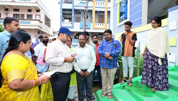 ఫ్యామిలీ డిజిటల్ కార్డు  సర్వే పక్కాగా నిర్వహించాలి : కలెక్టర్ రాహుల్ రాజ్