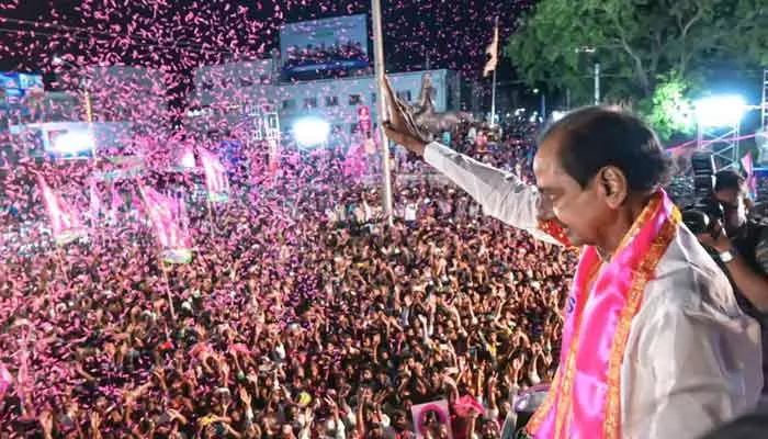 KCR : సైలెన్స్‌కు బ్రేక్! ప్రజల్లోకి వెళ్లనున్న గులాబీ దళపతి?