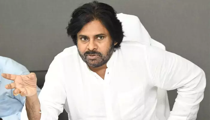 Deputy CM Pawan:ఉపాధి హామీ పథకం పై డిప్యూటీ సీఎం పవన్ కీలక ఆదేశాలు