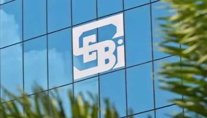 SEBI: చైనా కంటే భారత మార్కెట్ల నుంచే ఎక్కువ రాబడి