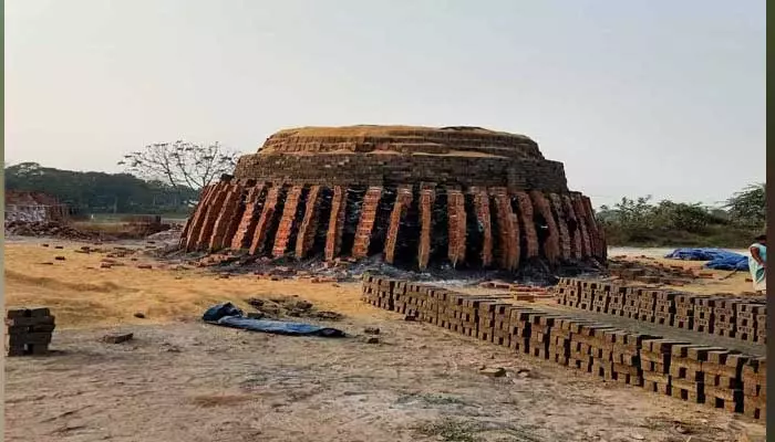 ఇటుక దందా.. ఇష్టారాజ్యం..