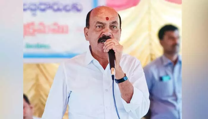 వానాకాలం రైతు భరోసా ఇవ్వాలి :  సంగారెడ్డి ఎమ్మెల్యే