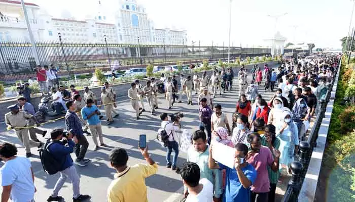 గ్రూప్-1 గందరగోళంలో తప్పు అధికారులదేనా..?