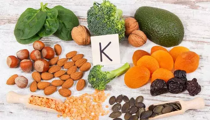 Vitamin K : విటమిన్ కె లభించే ఆహారాలు.. ఈ ప్రయోజనాలు తెలిస్తే అస్సలు వదలరు !