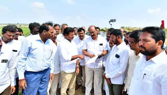 భువనగిరికు తలమానికంగా ఫోర్ట్ అభివృద్ధి : ఎమ్మెల్యే