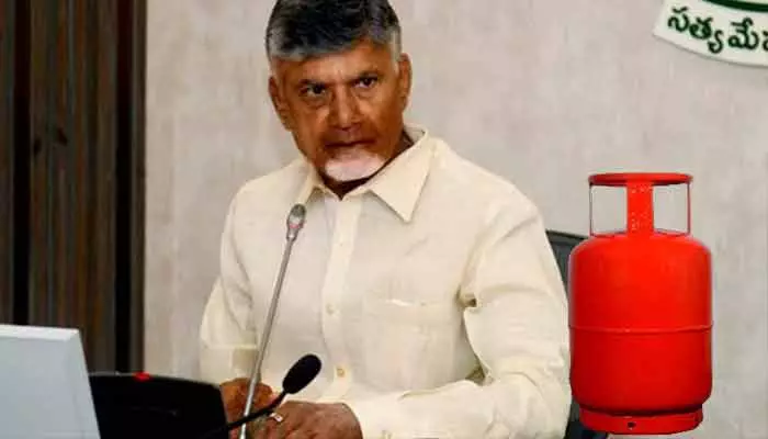 ఉచిత గ్యాస్ సిలిండర్ పథకానికి కేబినెట్ ఆమోదం.. సీఎం చంద్రబాబు నాయుడు ఇంట్రెస్టింగ్ ట్వీట్