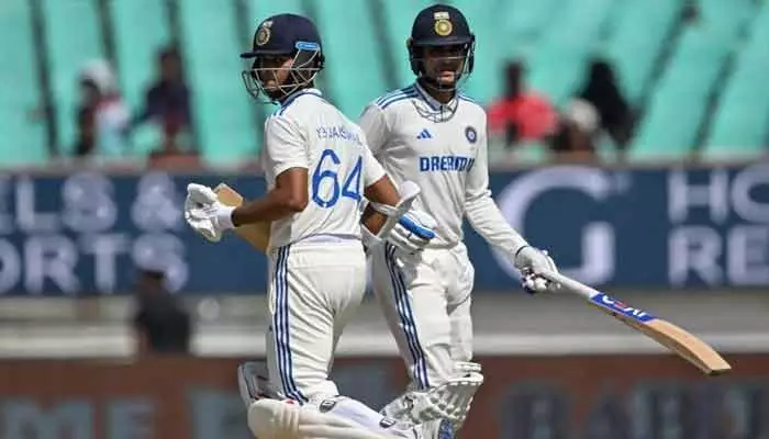 IND vs NZ, 2nd Test: కెప్టెన్ రోహిత్ డకౌట్.. ముగిసిన మొదటి రోజు ఆట