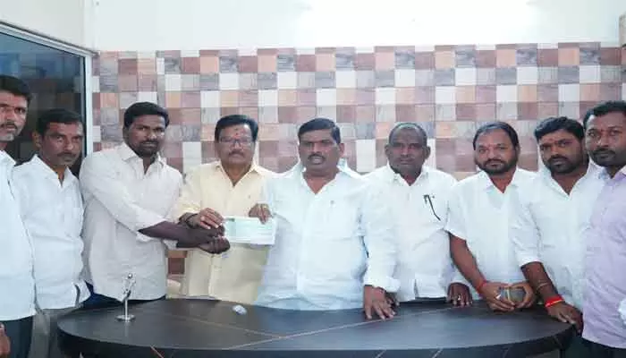 MLA : కాలుష్య బాధిత రైతులకు అండగా ఉంటా