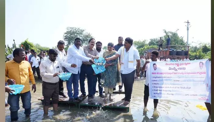 MLA : మత్స్యకారుల అభివృద్ధియే ప్రజా ప్రభుత్వ  ధ్యేయం.. ఎమ్మెల్యే