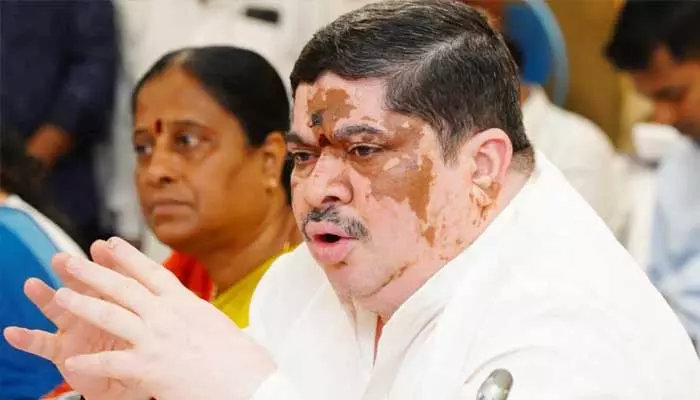 Minister Ponnam: మాకు ఎవరిపైనా కక్షసాధింపు లేదు.. మంత్రి పొన్నం మరోసారి హాట్ కామెంట్స్