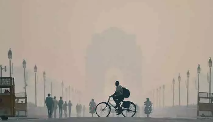 Delhi Air Quality: వెరీ పూర్, సివియర్ కేటగిరీల్లో ఢిల్లీ కాలుష్యం..