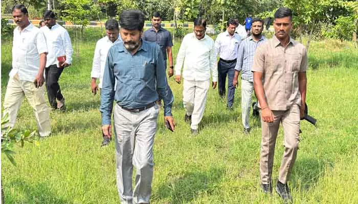 MLA : పాలమూరు యూనివర్సిటీ లో లా, ఇంజనీరింగ్ కళాశాలల స్థల పరిశీలన