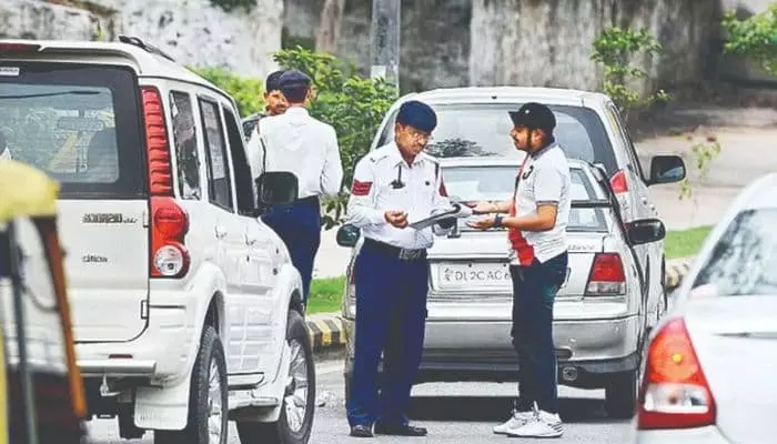 Pollution Certificates : 24 రోజుల్లో రూ.47 కోట్ల జరిమానాలు.. ‘పొల్యూషన్’ సర్టిఫికెట్లు లేని వారిపై కొరడా