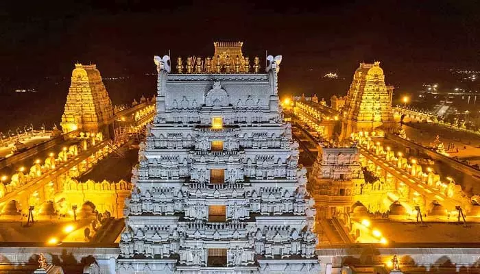 Yadadri: కార్తీక మాసం స్పెషల్.. యాదాద్రి ఆలయ అధికారుల కీలక నిర్ణయం