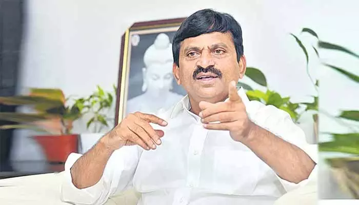 Ponguleti: డిసెంబర్ లో సర్పంచ్ ఎన్నికలు.. మంత్రి పొంగులేటి సంచలన వ్యాఖ్యలు