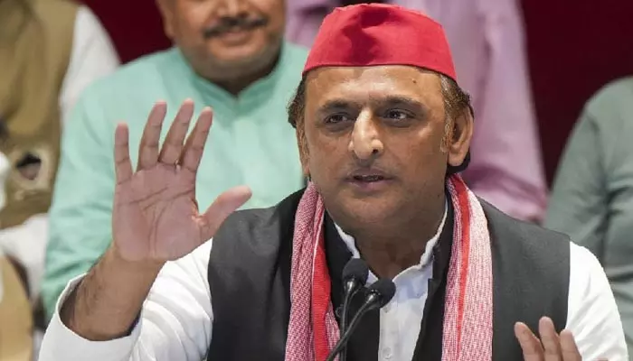 Akhilesh Yadav: బీజేపీ పాలనలోనే జర్నలిస్టులపై దాడులు.. ఎస్పీ చీఫ్ అఖిలేష్ యాదవ్