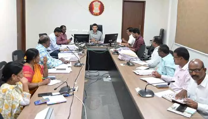 Collector Pratik Jain : రేపటి నుంచి సమగ్ర ఇంటింటి కుటుంబ సర్వే