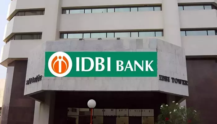 IDBI Jobs: ఐడీబీఐ బ్యాంకులో ఎగ్జిక్యూటివ్ జాబ్స్.. ఖాళీలు, అర్హత, జీతం పూర్తి వివరాలివే..!