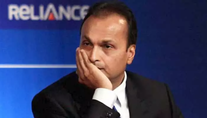 Anil Ambani: అనిల్ అంబానీకి భారీ ఎదురుదెబ్బ.. మూడేళ్ల పాటు ఆ కంపెనీలపై నిషేధం!