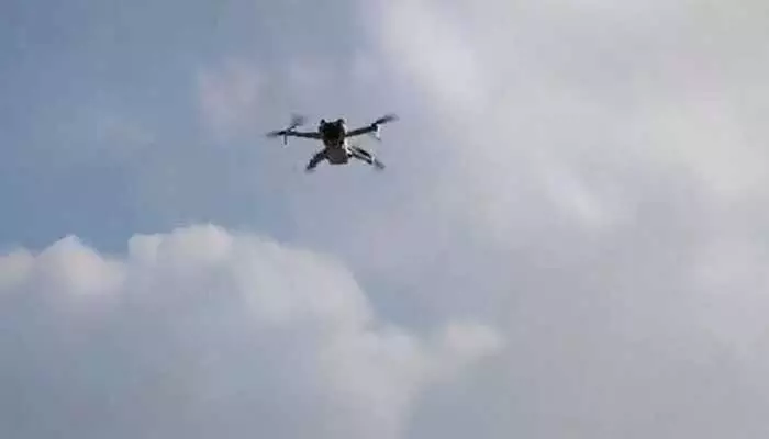 Drone camera:శ్రీశైలంలో డ్రోన్ కెమెరాల కలకలం.. భయాందోళనలో స్థానికులు