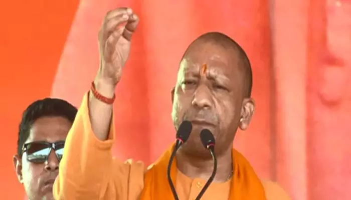 Cm yogi: క్రిమినల్స్ ఉత్పత్తి కేంద్రంగా ‘ఎస్పీ’.. యూపీ సీఎం యోగి ఆదిత్యనాథ్