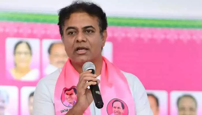 KTR:హుటాహుటిన ఢిల్లీకి కేటీఆర్.. కేంద్ర మంత్రి అపాయింట్ మెంట్ తీసుకునిమరీ పయనం