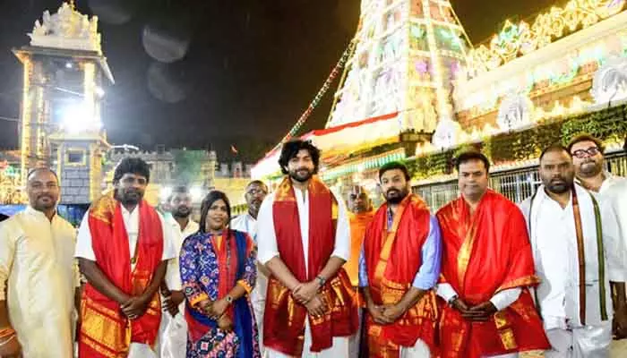 Matka: తిరుమలలో మట్కా టీమ్.. శ్రీవారిని దర్శించుకున్న వరుణ్ తేజ్