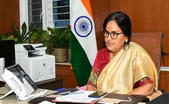 CS Shanti Kumari : గ్రూప్ -3 పరీక్షలకు పడక్బంది ఏర్పాట్లు : సీఎస్ శాంతి కుమారి