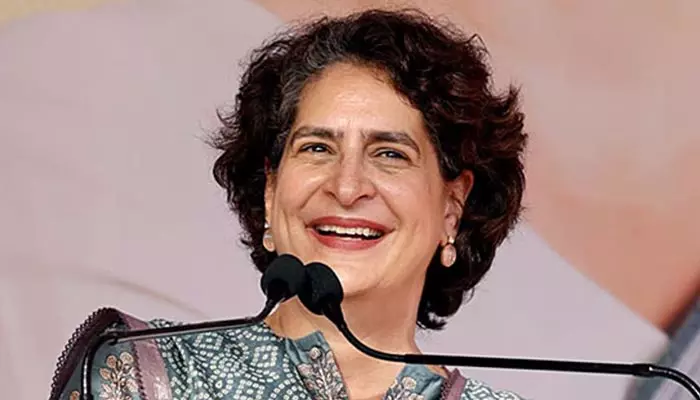 Priyanka gandhi: గ్యాస్ చాంబర్‌లోకి ప్రవేశించినట్టు ఉంది: ఢిల్లీ కాలుష్యంపై ప్రియాంక గాంధీ