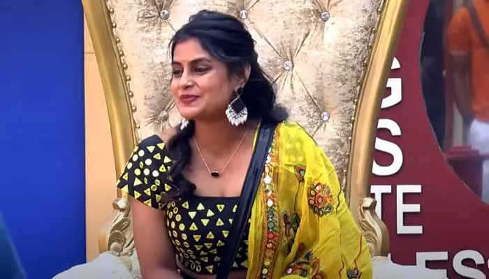 Bigg Boss-8: బిగ్ ట్విస్ట్ ఇచ్చిన బిగ్‌బాస్.. హౌస్‌లోకి సోనియా ఎంట్రీ