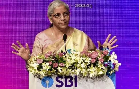 SBI Branches: నిర్మలా సీతారామన్ కీలక ప్రకటన.. ఎస్‌బీఐ నుంచి మరో 500 బ్రాంచీలు..!