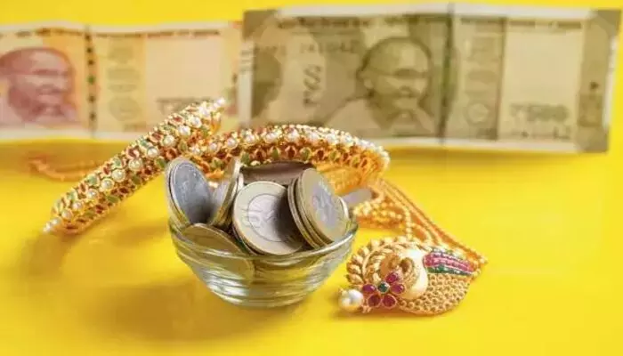 Gold Loans: త్వరలో బంగారు రుణాలకూ ఈఎంఐ ఆప్షన్