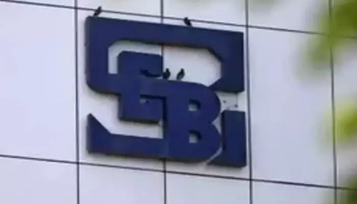 SEBI: రిటైల్ ఇన్వెస్టర్ల రక్షణకు ఎస్ఎంఈ ఐపీఓల అప్లికేషన్ సైజ్ పెంచనున్న సెబీ