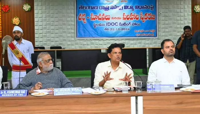 ప‌దేళ్ల‌లో విద్యావిధానం నాశ‌న‌మైంది.. రాష్ట్ర విద్యా కమిషన్ ఛైర్మన్