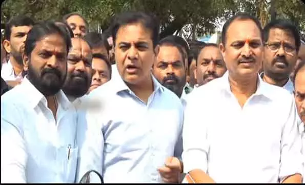 KTR : సీఎం రేవంత్ రెడ్డికి రాజకీయ భవిష్యత్తు లేకుండా గుణపాఠం చెబుతాం : కేటీఆర్