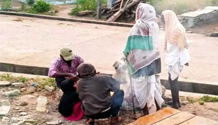 Weather Report: చలి పంజా..! రోజు రోజుకూ పడిపోతున్న ఉష్ణోగ్రతలు