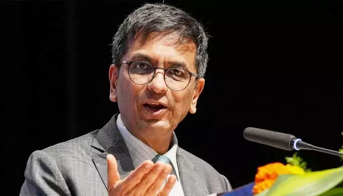 Chandrachud: చట్టాలను పరిశీలించడమే మా విధి.. ప్రతిపక్ష పాత్ర మాది కాదు: మాజీ సీజేఐ సంచలన వ్యాఖ్యలు