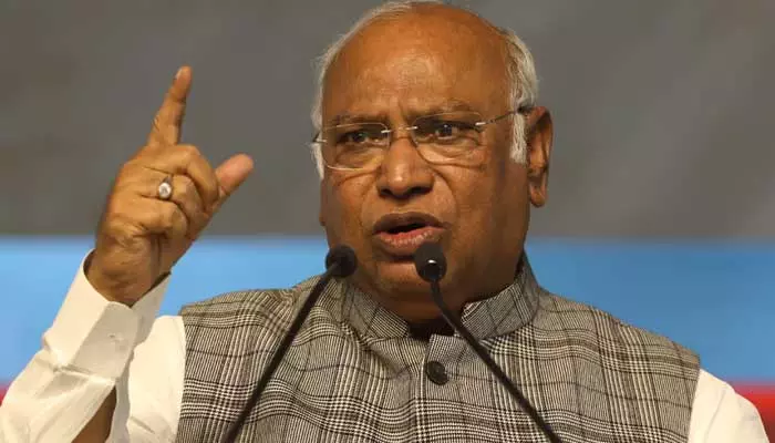 Kharge : ఈవీఎం వద్దు.. బ్యాలెట్ పేపర్‌కు ఓకే : ఖర్గే