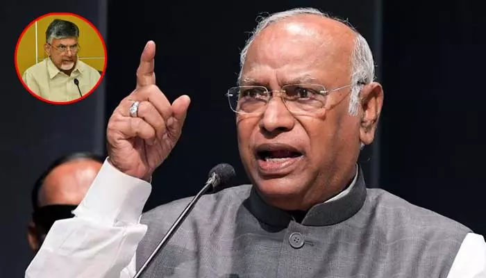 Kharge: అదే జరిగితే సర్కార్ కూలడం ఖాయం.. ఖర్గే నోట చంద్రబాబు పేరు