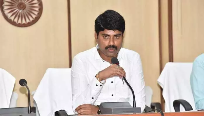 ఈవీఎంలతో  ట్యాంపరింగ్ ఉండవని సుప్రీంకోర్టు స్పష్టం : రంగారెడ్డి కలెక్టర్