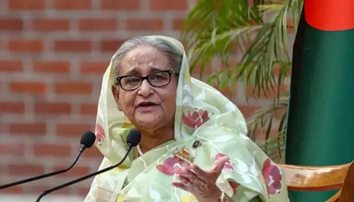 Sheikh Hasina: చిన్మోయ్ కృష్ణ దాస్‌ను వెంటనే రిలీజ్ చేయాలి.. బంగ్లాదేశ్ మాజీ ప్రధాని షేక్ హసీనా